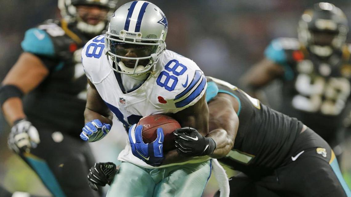 
Dez Bryant, who is coming off an All-Pro season, and the Cowboys are at an impasse in contract negotiations.

