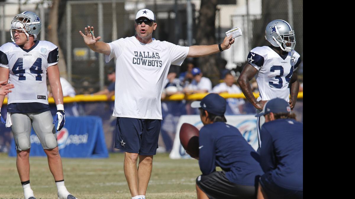 
Scott Linehan said he’ll start from ground zero on the Dallas Cowboys’ ground and pound approach now that DeMarco Murray is in Philadelphia.
