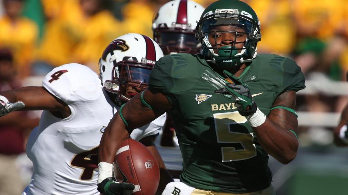 
Wide receiver Antwan Goodley, right, had 150 receptions and 21 touchdown catches for Baylor in his career, but he went undrafted. 
