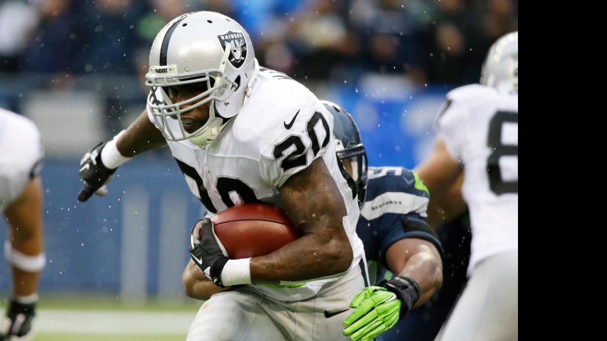 
Darren McFadden struggled during his time with the Raiders, but he should have more running room with the Cowboys.


