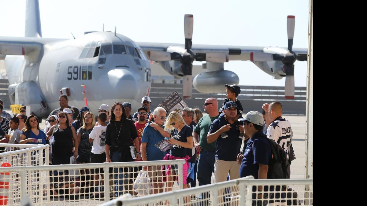 
There will be food trucks and more bleacher space for fans traveling to Oxnard, Calif., for the Dallas Cowboys’ training camp. Practice begins Thursday.
