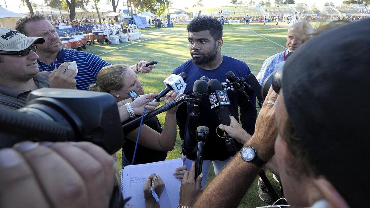 Dallas Cowboys running back Ezekiel Elliott might make his NFL debut this week in Seattle.
