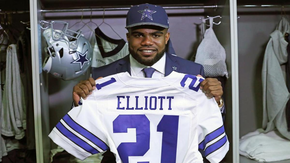 Dallas Cowboys rookie Ezekiel Elliott has the potential to be a marketing gold mine along with being a football star.