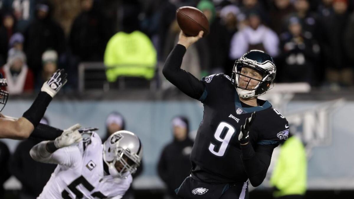 With Carson Wentz out of the season, Nick Foles will have to carry the Philadelphia Eagles in the playoffs.