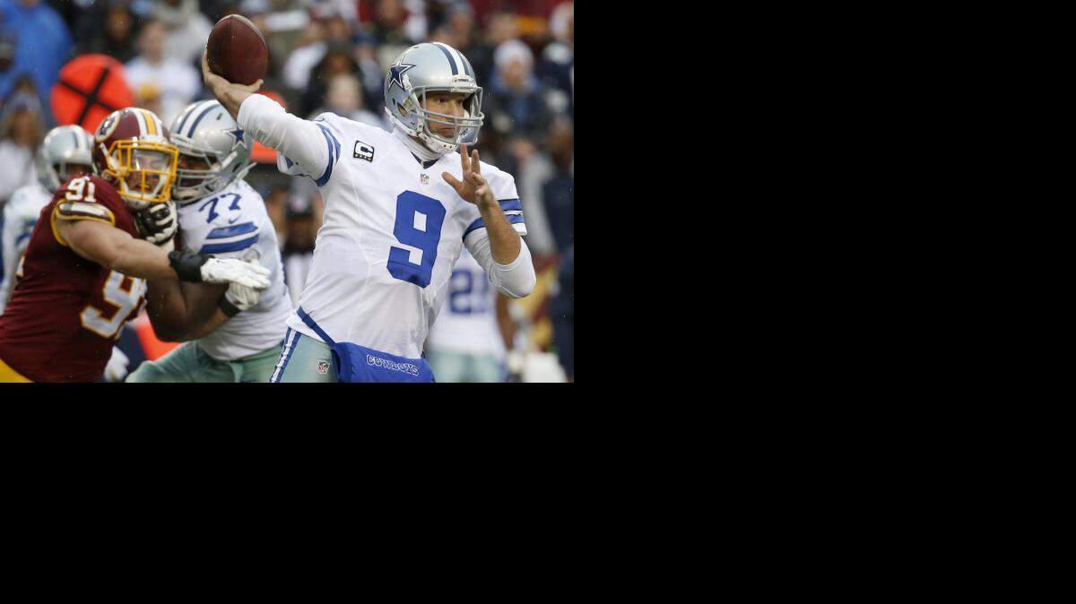 
Tony Romo finished with a league-leading 113.2 passer rating. He hit 69.9 percent of his passes for 3,705 yards with 34 TDs. 


