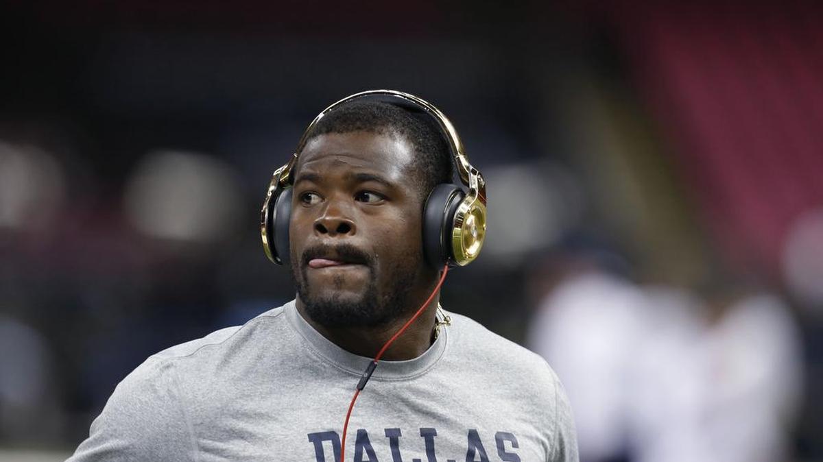 
Dallas Cowboys running back Christine Michael will have a bigger role in the offense going forward in hopes of jump starting the ground game.
