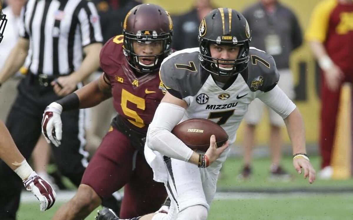 
Dallas picked Minnesota linebacker Damien Wilson in the fourth round of the NFL Draft on Saturday.
