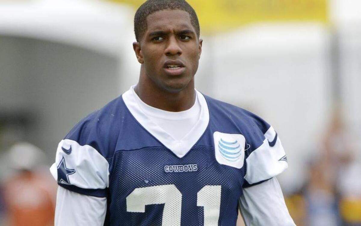 
The Cowboys are counting on Byron Jones to help slow down Rob Gronkowski.
