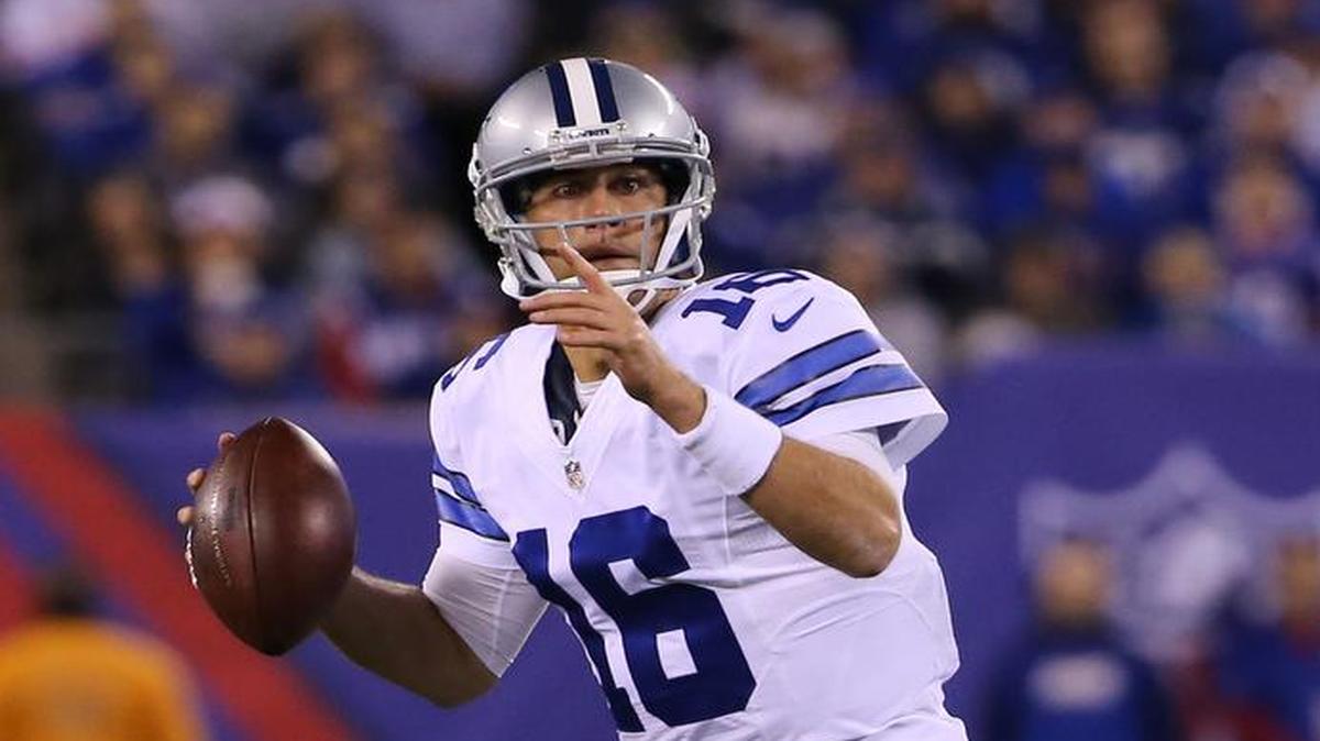 Quarterback Matt Cassel hasn’t been able to jump start the offense since joining the Cowboys, but they will stick with him.