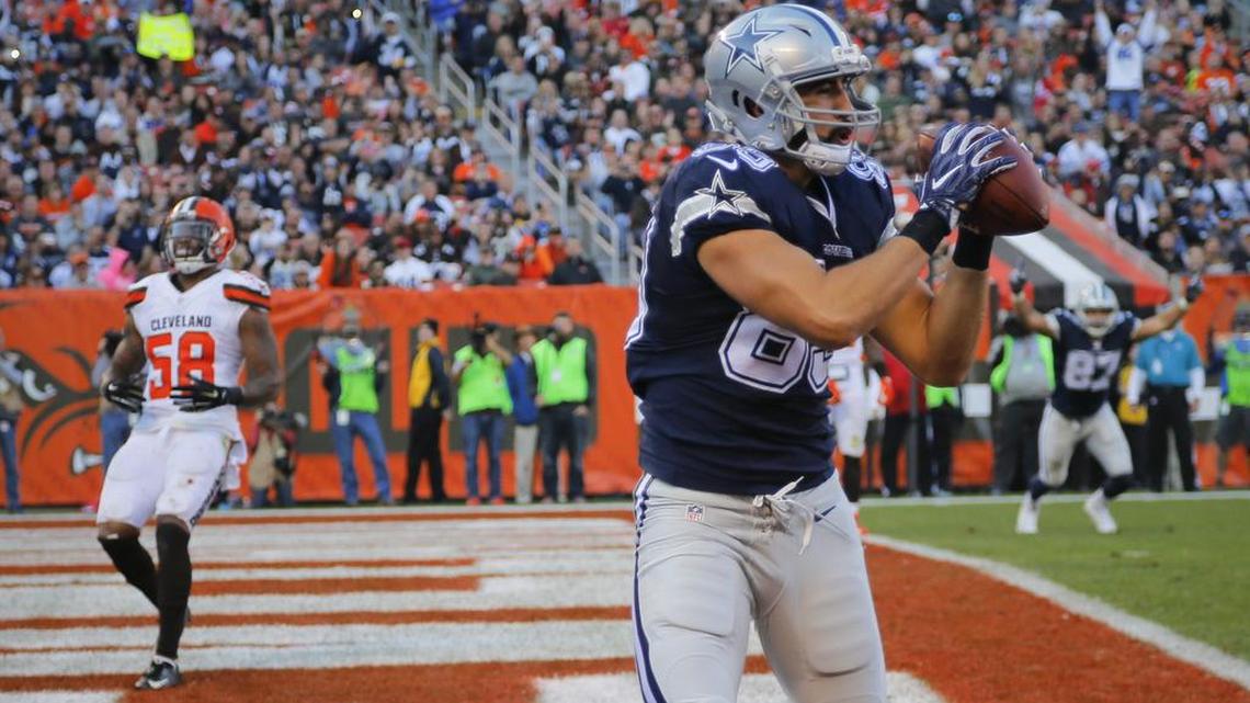 Cowboys tight end Gavin Escobar caught his only target this season for a 2-yard touchdown catch against the Browns.