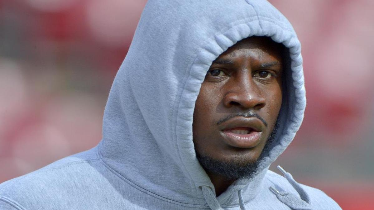 Dallas Cowboys cornerback Morris Claiborne is dealing with hamstring and ankle injuries.