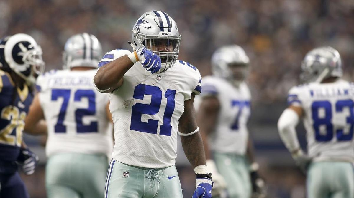 It’s been a long time since the Dallas Cowboys fed the ball to running back Ezekiel Elliott.