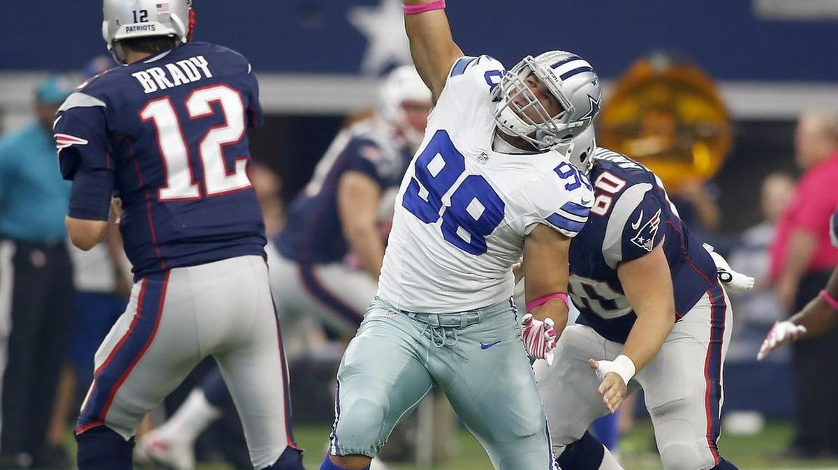 Tyrone Crawford played much of the season with a shoulder injury.