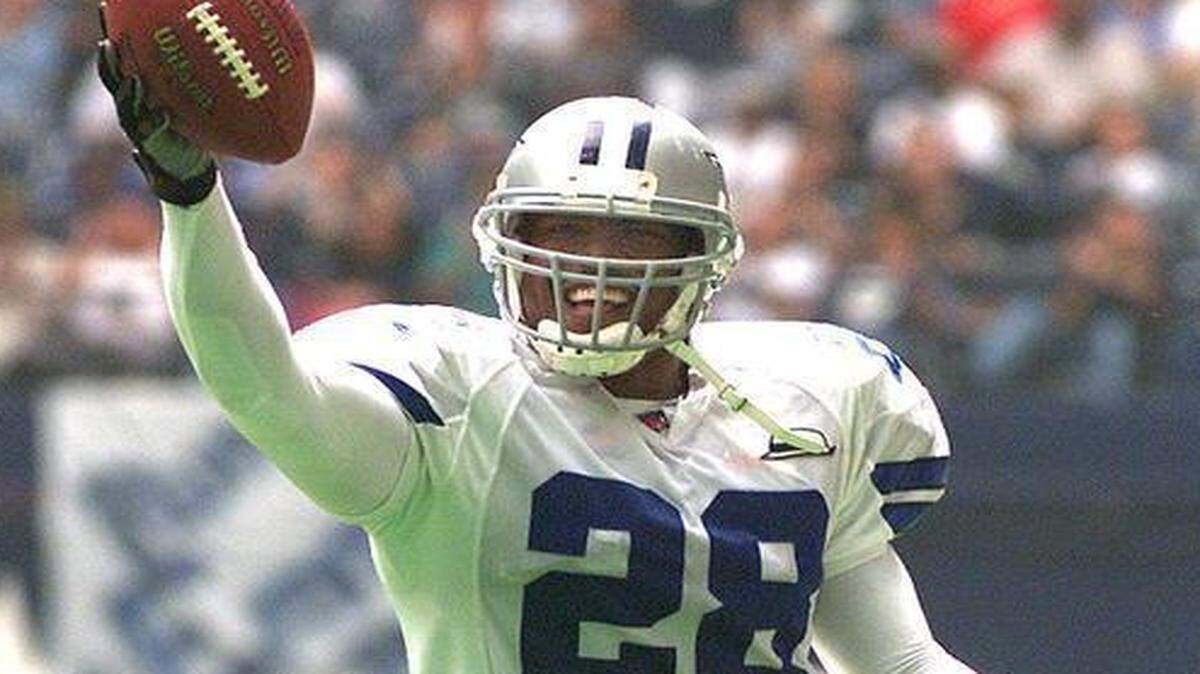 
Dallas Cowboys safety Darren Woodson had 23 career interceptions. He was a semifinalist in voting for the Pro Football Hall of Fame Class of 2015.
