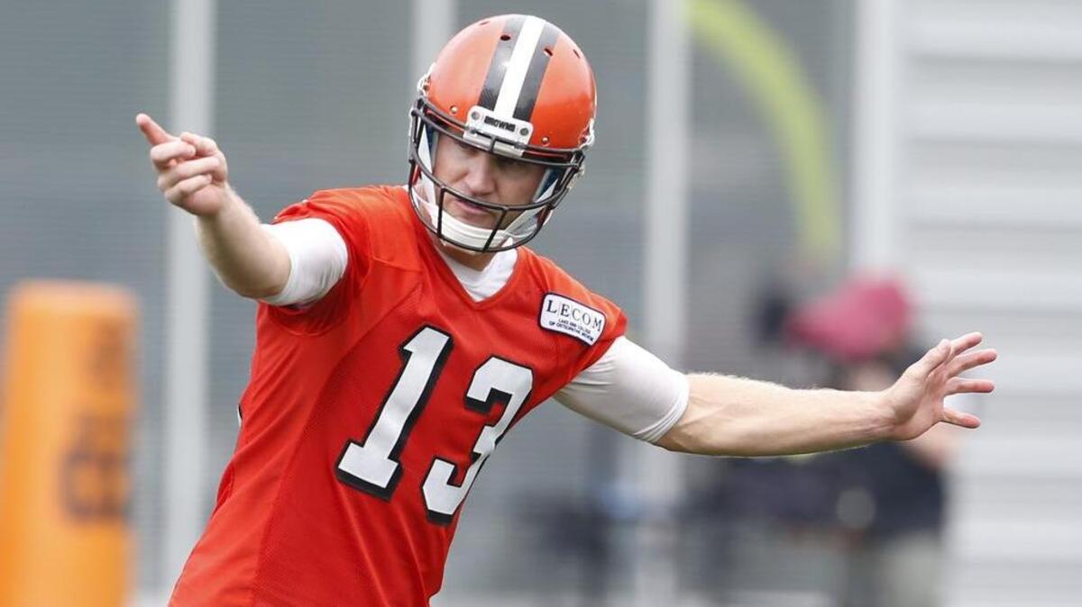 Cleveland Browns quarterback Josh McCown grew up rooting for the Dallas Cowboys and would be intrigued about a trade back home but his heart and focus remain with the Browns.