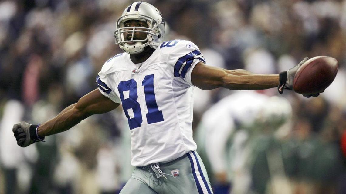 Former Dallas Cowboys wide receiver Terrell Owens is a finalist for the Pro Football Hall of Fame Class of 2018. The class will be announced Saturday.