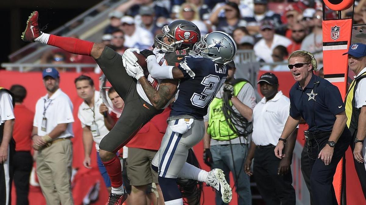 Buccaneers wide receiver Mike Evans won most of his battles with the Cowboys’ secondary, including cornerback Brandon Carr.