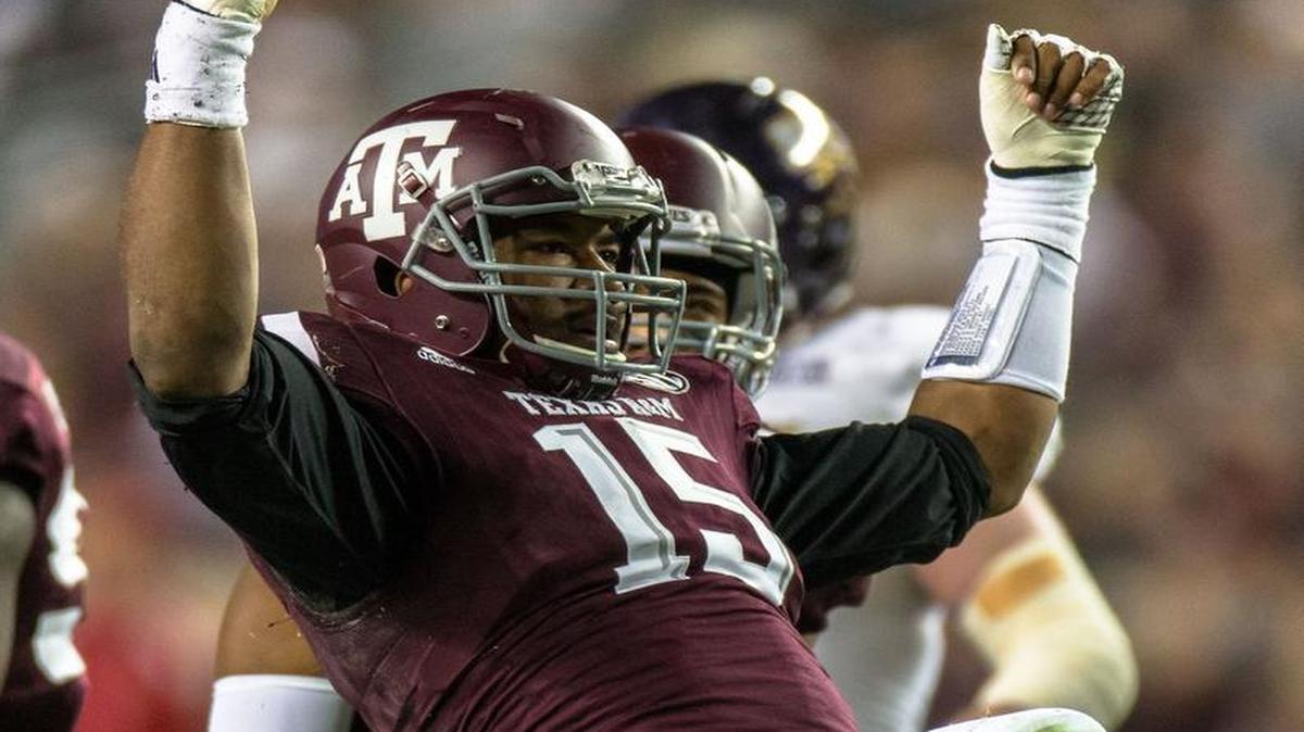 Texas A&M’s Myles Garrett, the favorite to be the No. 1 pick in the 2017 NFL Draft, reacts during the first half of an NCAA college football game against Western Carolina Saturday, Nov. 14, 2015, in College Station, Texas. Texas A&M defeated Western Carolina 41-17.