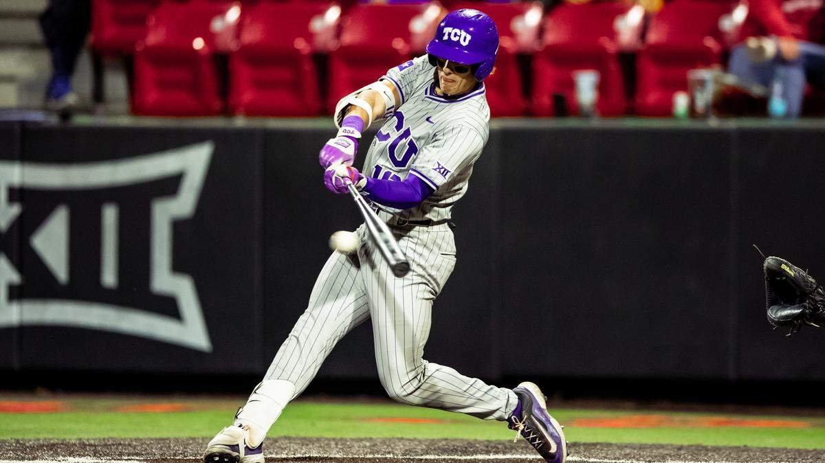 TCU outfielder Sawyer Strosnider