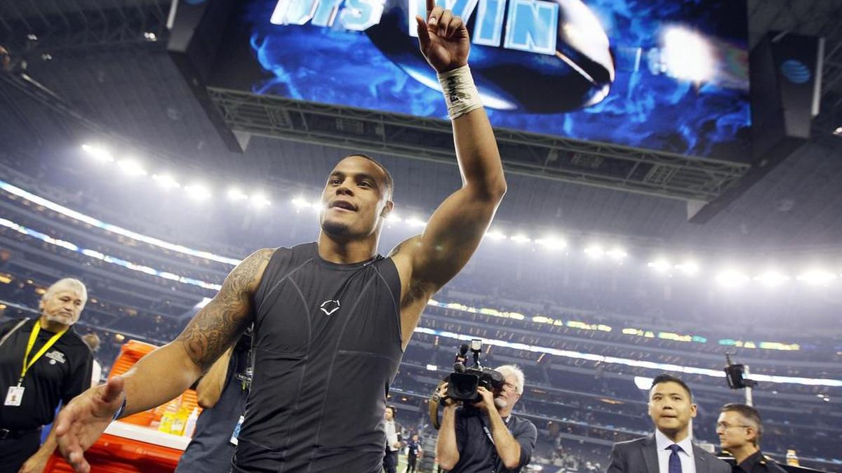 Rookie quarterback Dak Prescott has the Dallas Cowboys in position to clinch a playoff spot soon.