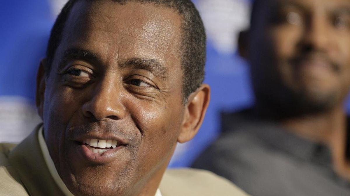 Tony Dorsett is the Dallas Cowboys’ Ring of Honor and the Pro Football Hall of Fame.