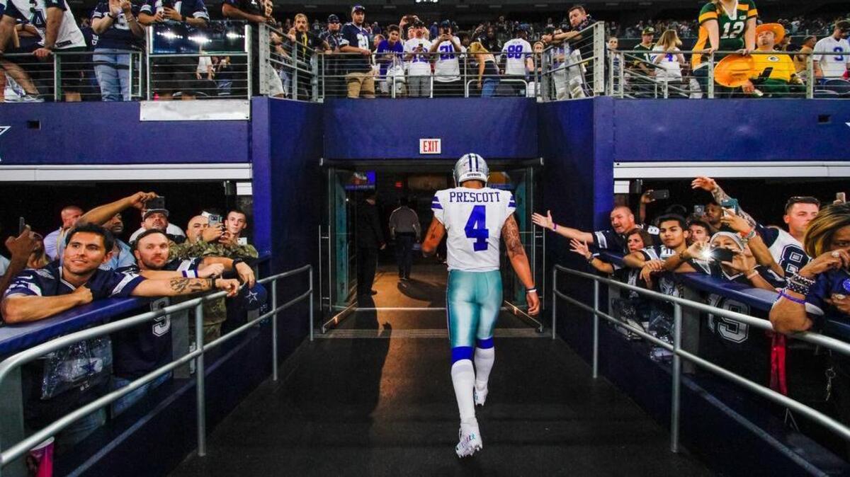 Cowboys quarterback Dak Prescott last posted on Twitter on October 11, the day after a 35-31 loss to the Green Bay Packers at AT&T Stadium.