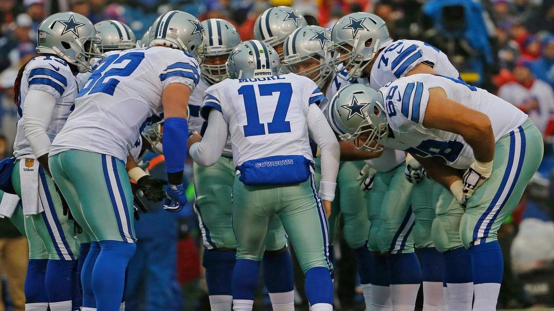 Kellen Moore (17) was the fourth quarterback to start for the Cowboys this season.