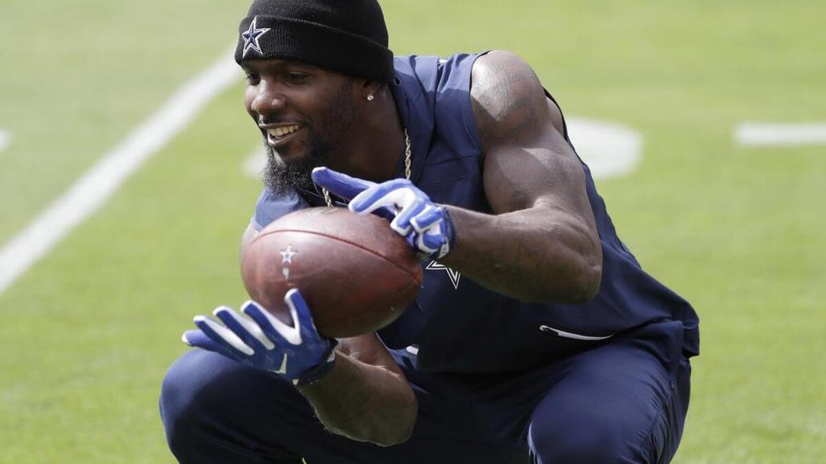 Cowboys wide receiver Dez Bryant offered support to Odell Beckham on Wednesday.