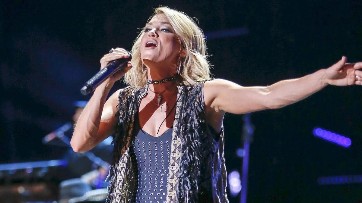 Singer Carrie Underwood will perform the theme song when the Dallas Cowboys make their first appearance of the season on NBC’s Sunday Night Football. The Cowboys host the Chicago Bears at AT&T Stadium.