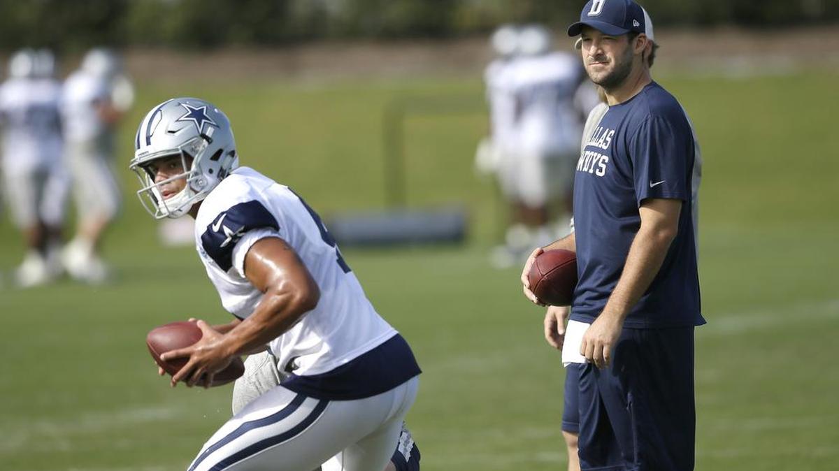 Cowboys quarterback Tony Romo, watching Dak Prescott earlier this week, has returned to practice and could up his schedule next week.
