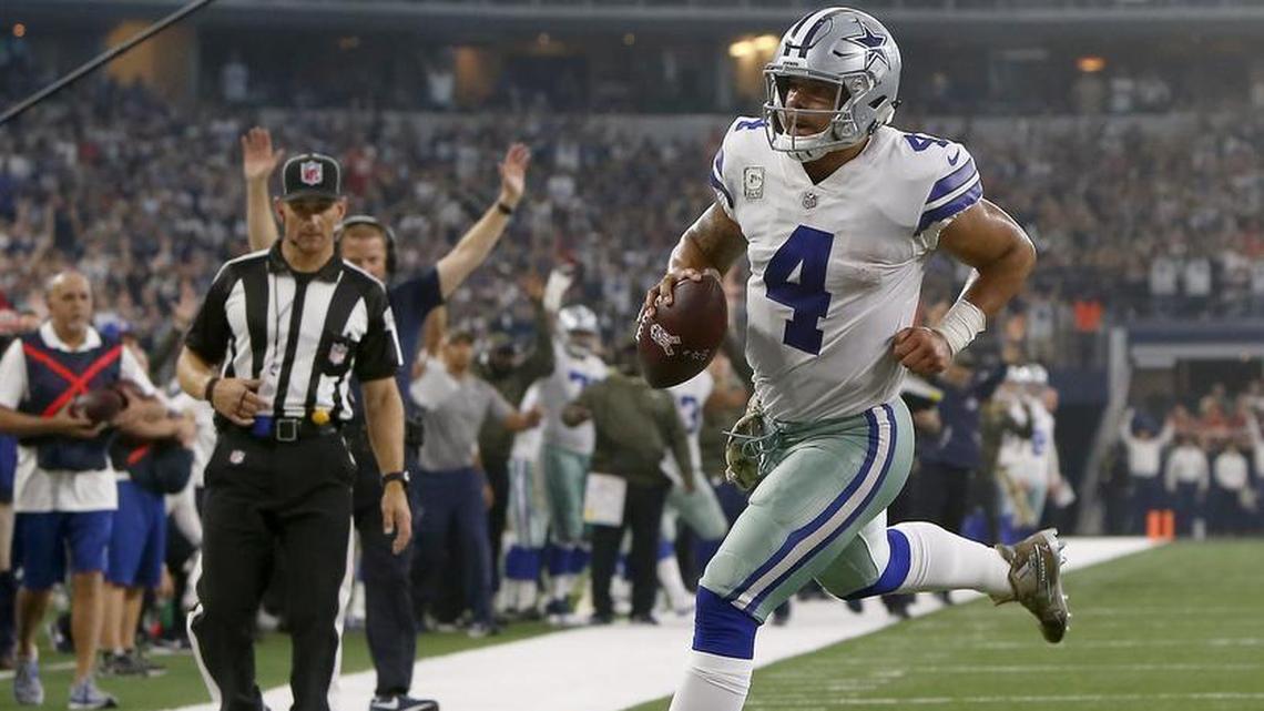 Dallas Cowboys quarterback Dak Prescott scrambles for a touchdown against the Kansas City Chiefs.