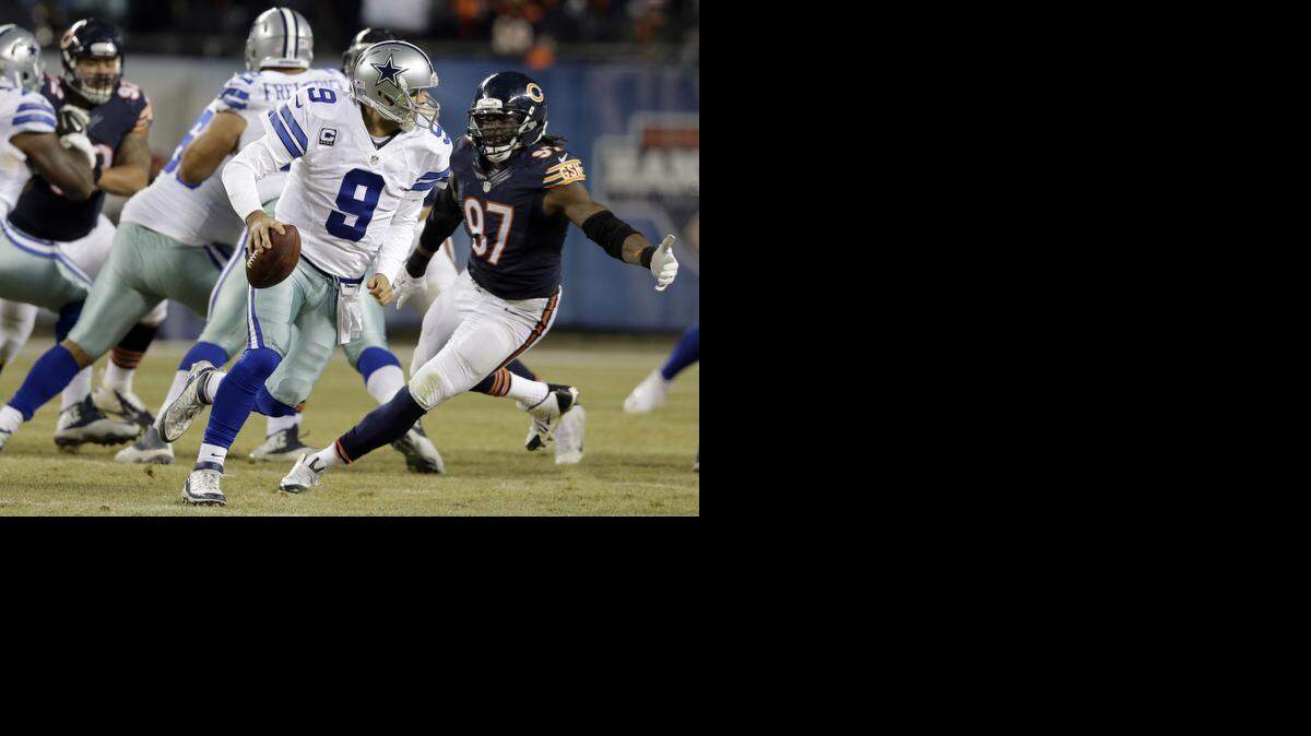 
Tony Romo says he has been playing with broken ribs for at least two months on top of problems with his back.


