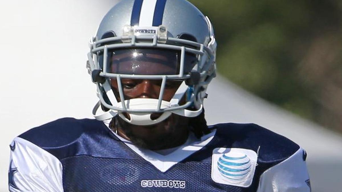 
Dallas Cowboys cornerback Brandon Carr broke a bone in his right hand Aug. 8 and had surgery two days later.
