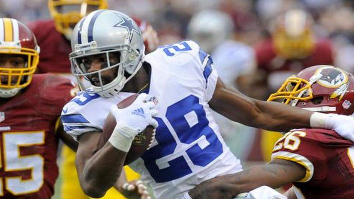 
Dallas Cowboys running back DeMarco Murray (29)  set the franchise single-season rushing record for the Cowboys against the Washington Redskins last Sunday. 
