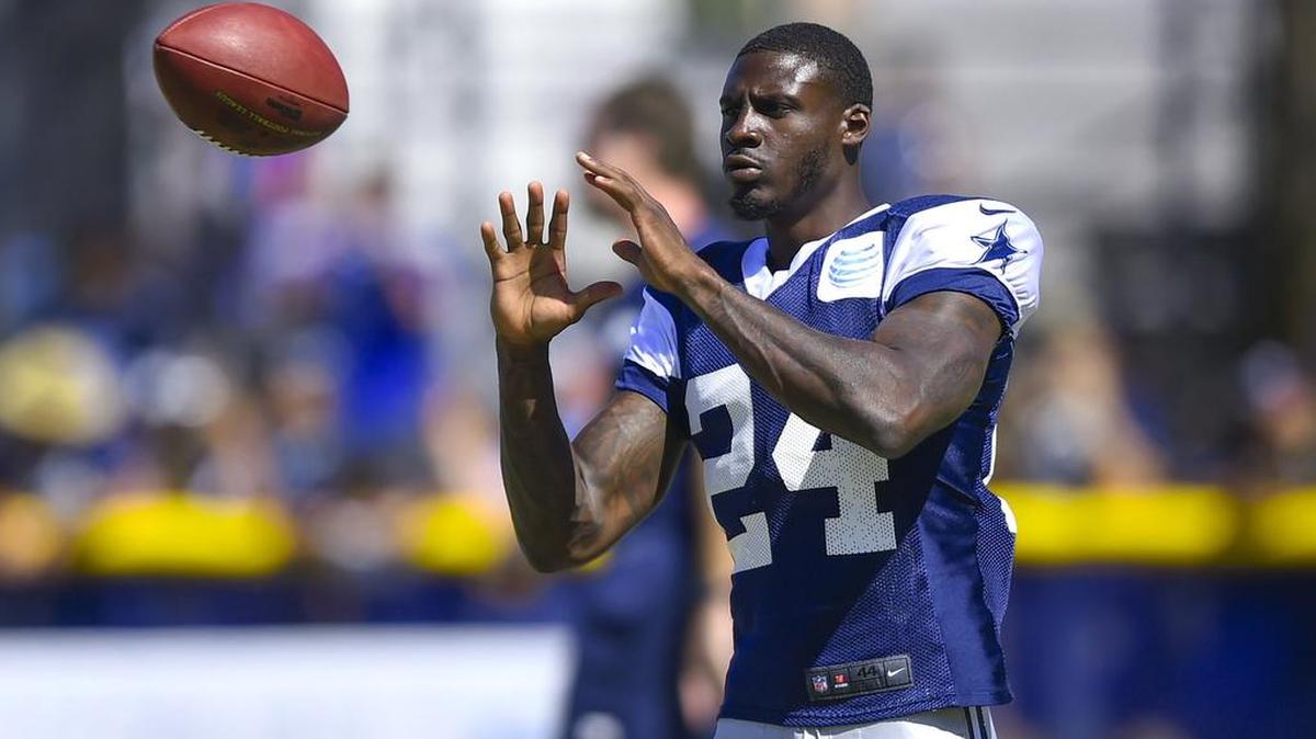 
Dallas Cowboys cornerback Morris Claiborne, shown during practice last week, continues to rehab a torn patellar tendon in his left knee.
