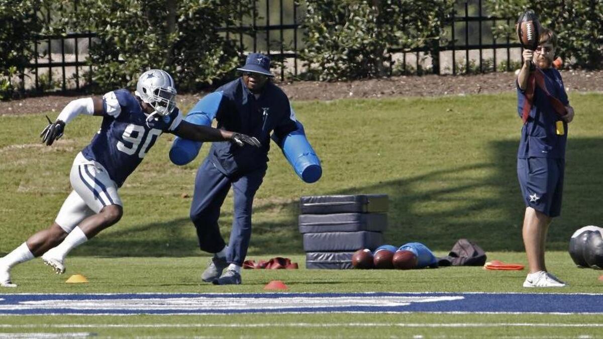DE DeMarcus Lawrence is active for Cowboys today, as expected.