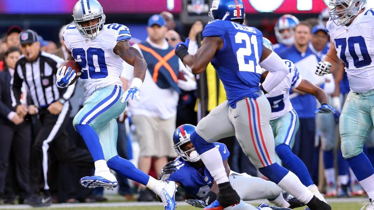 Cowboys running back Darren McFadden had 31 touches Sunday against the Giants, earning the starting job over Joseph Randle.