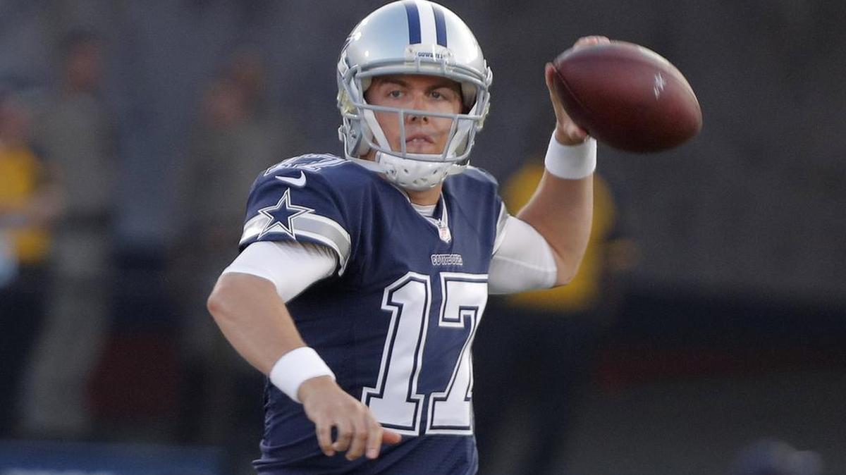 Kellen Moore is back with the Cowboys.