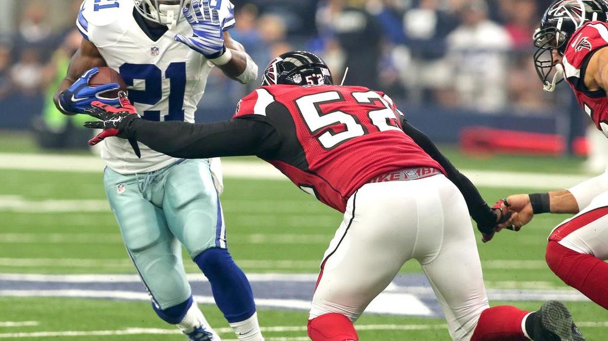 Linebacker Justin Durant (52) has reunited with the Cowboys, signing a one-year deal.