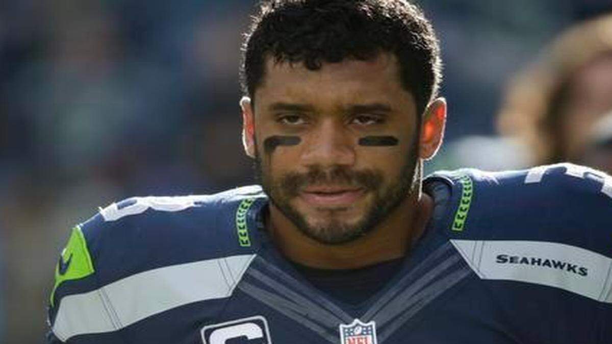 
Seattle Seahawks quarterback Russell Wilson goes into Super Bowl 49 with a 6-1 postseason record, and is 42-13 overall as an NFL starter. 
