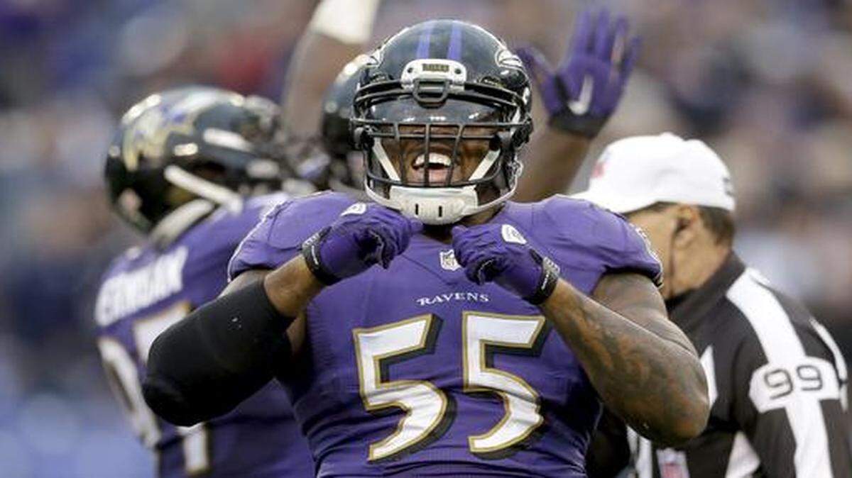 
Ravens linebacker Terrell Suggs
