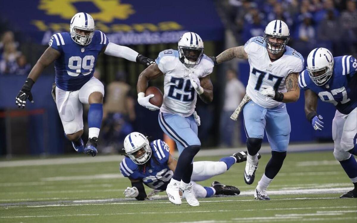 The Tennessee Titans and running back DeMarco Murray (29) moved into a first place tie in the AFC South without even playing last week. On Sunday they host the Denver Broncos with the goal of not losing ground in their division, or conference.