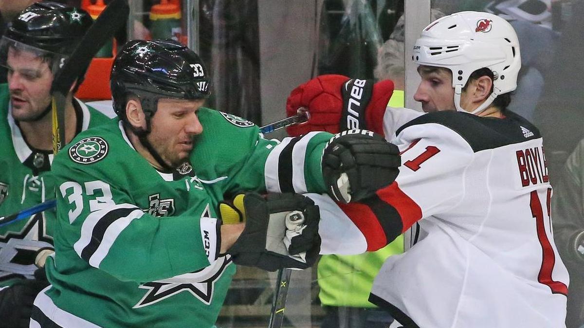 Marc Methot, left, is bringing a lot of energy and attitude to the Dallas Stars after missing 26 games this season because of knee surgery.