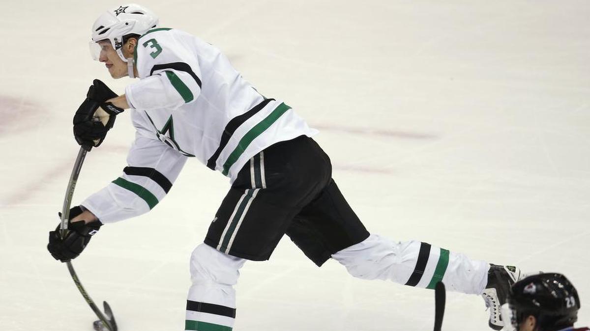 Stars defenseman John Klingberg unleashed the game-winning shot 35 seconds into overtime.