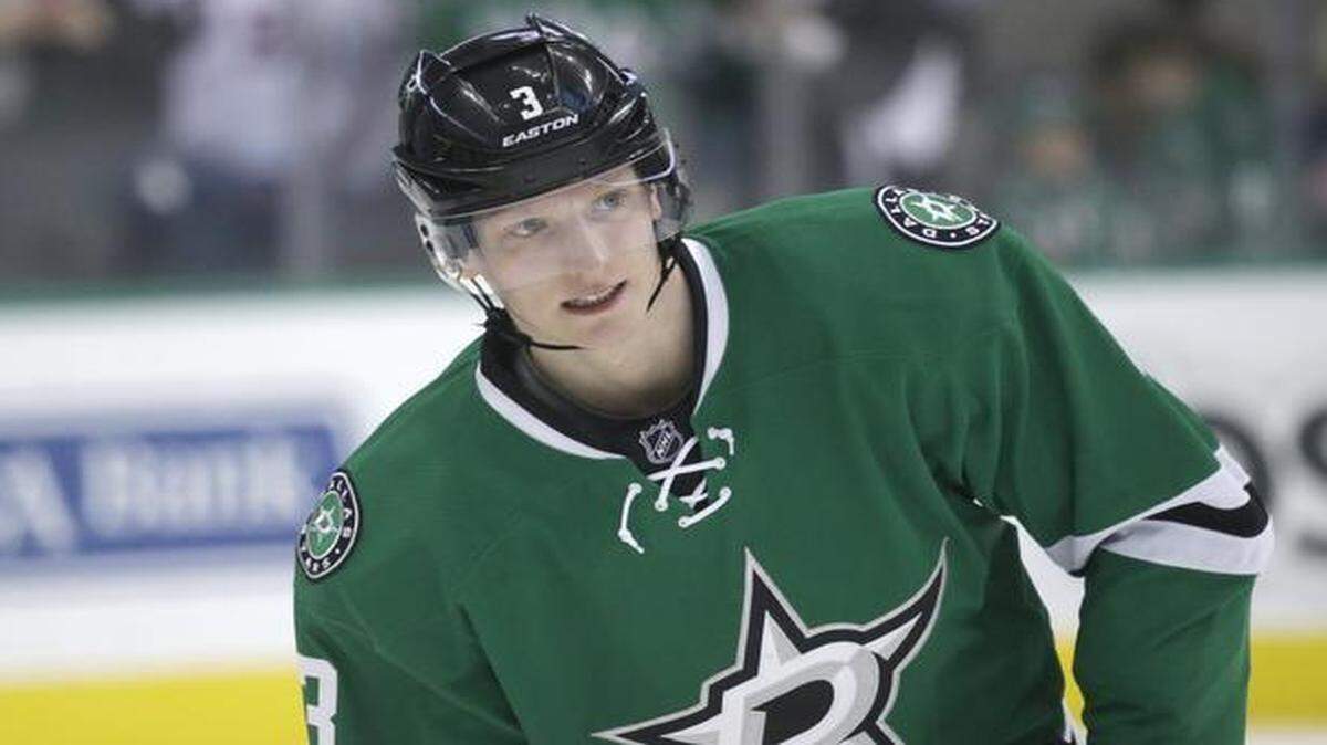 
Defenseman John Klingberg has provided six goals, 12 assists and a bright future for the Stars’ blue line.



