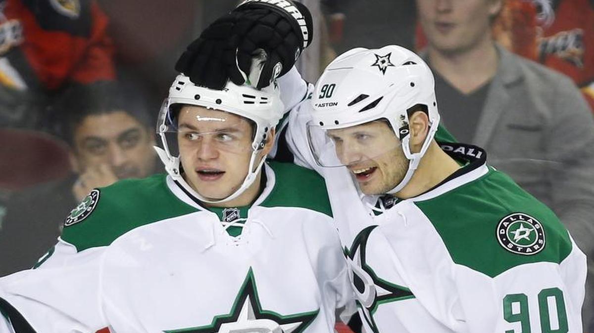 Dallas Stars teammates Mattias Janmark, left, and Jason Spezza will be in action Friday night in Edmonton to meet the Oilers.