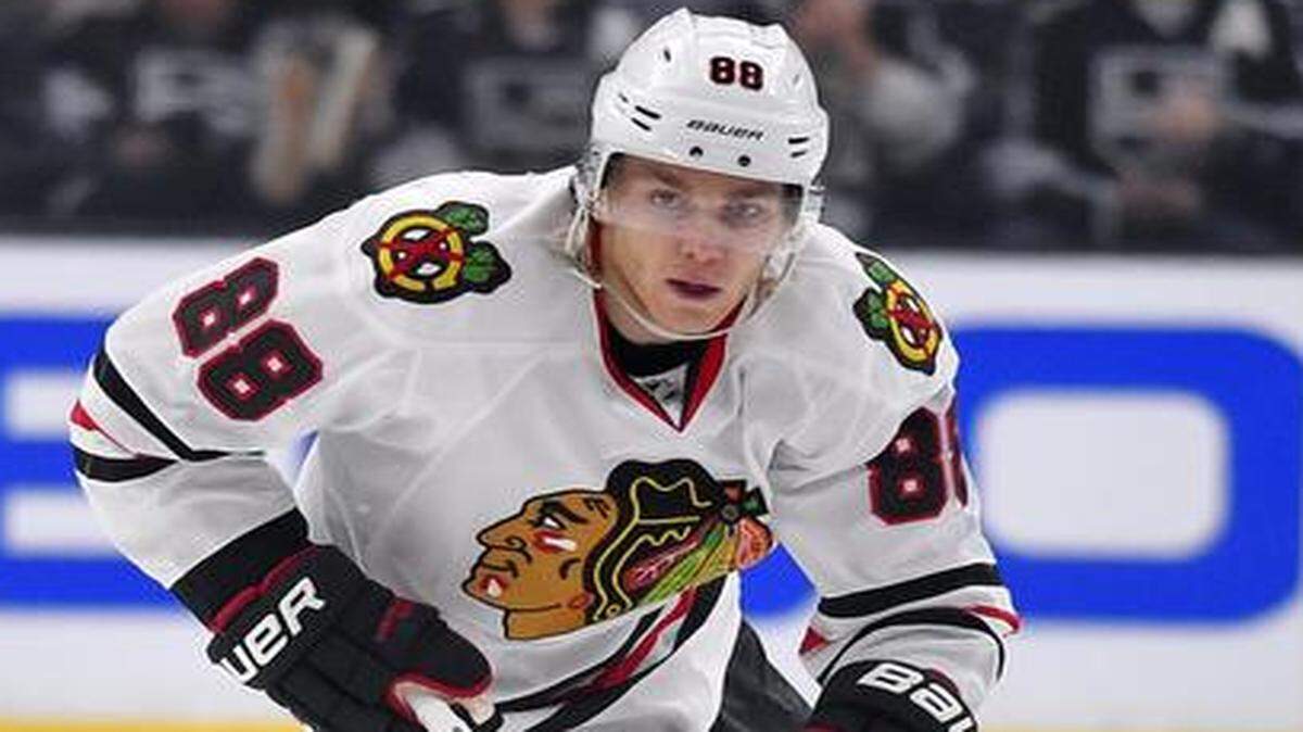 
Right wing Patrick Kane is back just in time for the Stanley Cup playoffs, giving the Blackhawks a major boost.
