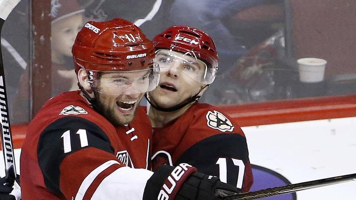 Center Martin Hanzal, left, celebrates his game-winning goal for the Arizona Coyotes against the San Jose Sharks with right wing Radim Vrbata (17) in November. Hanzal signed as a free agent with the Dallas Stars on July 1, 2017.
