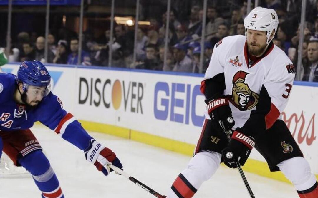 Defenseman Marc Methot, right, who went from Ottawa to Vegas in the expansion draft, was acquired by the Dallas Stars in a trade on Monday night.