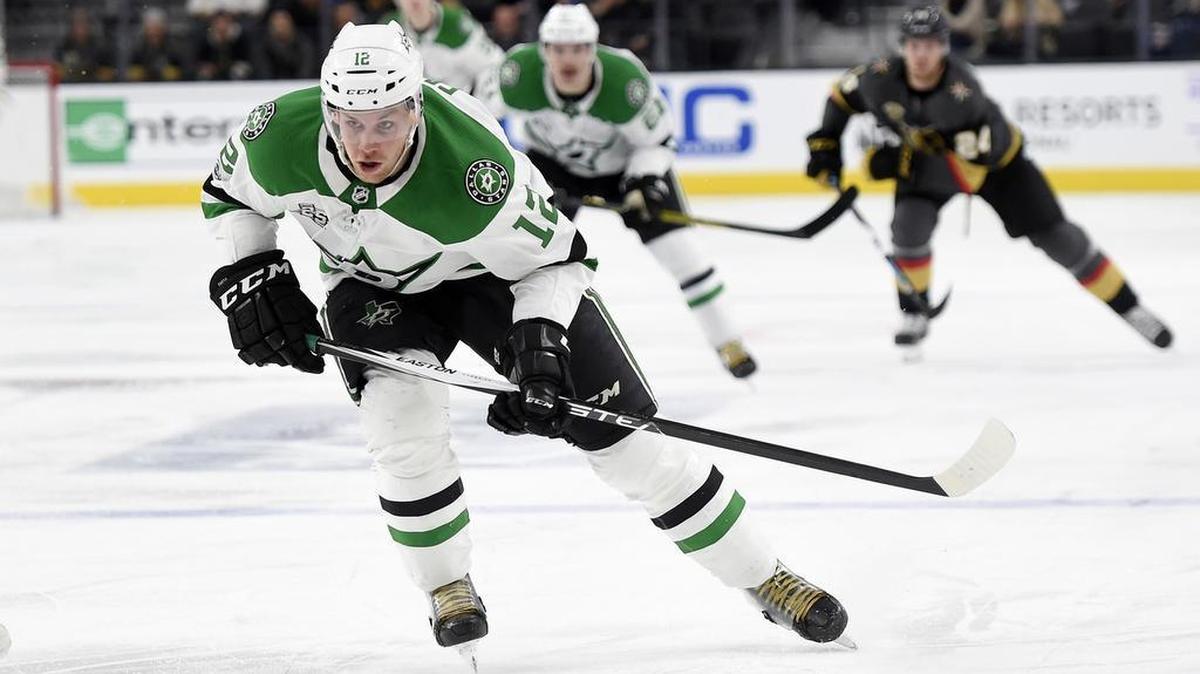 Dallas Stars center Radek Faksa got his first career hat trick last week.